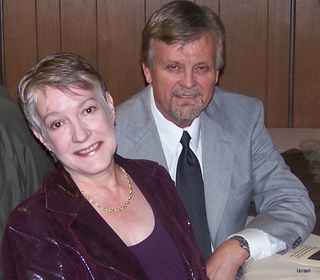 Photo from Robert L. Hurley's original website collection